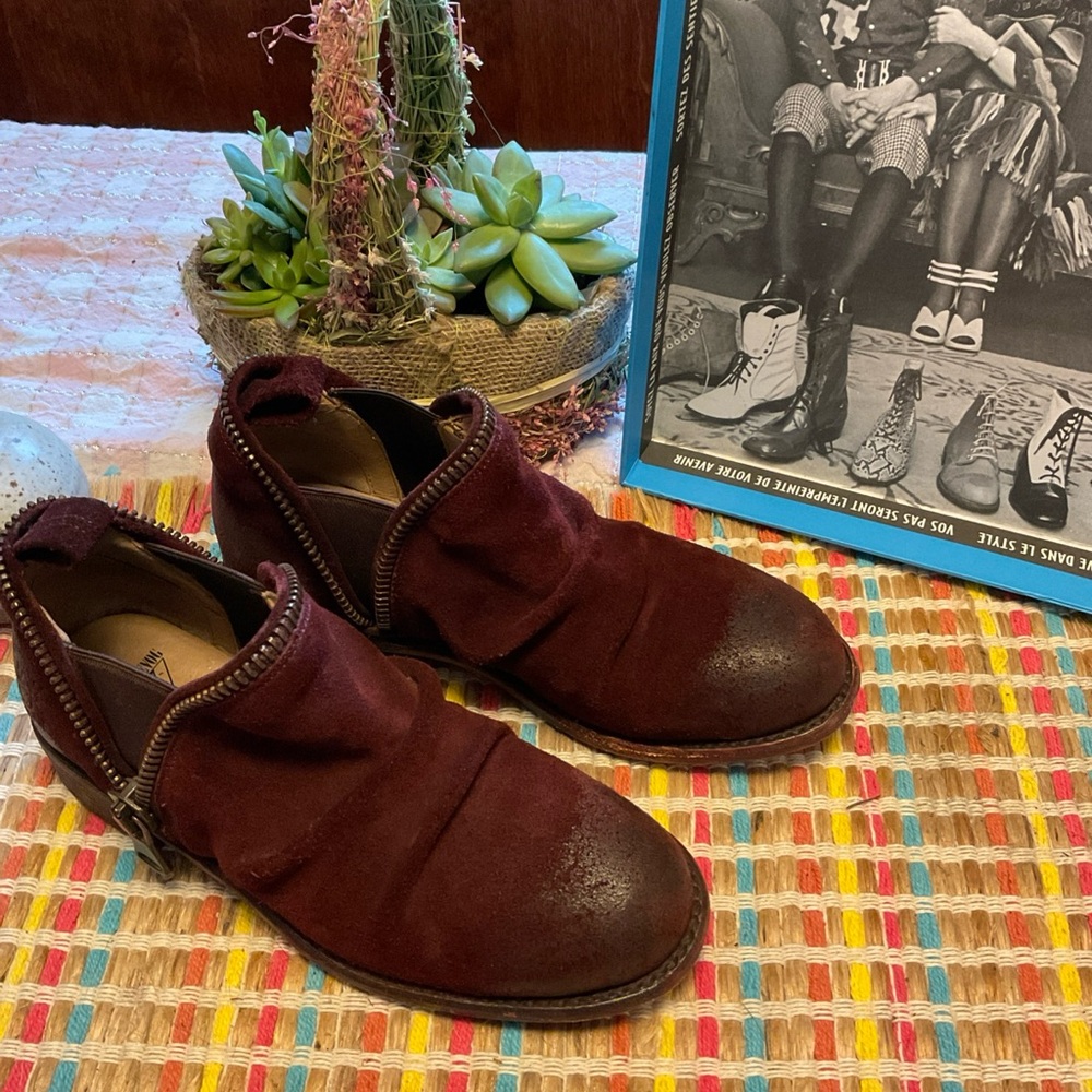 John Fluevog Brown Ankle Boots with Vintage Appeal